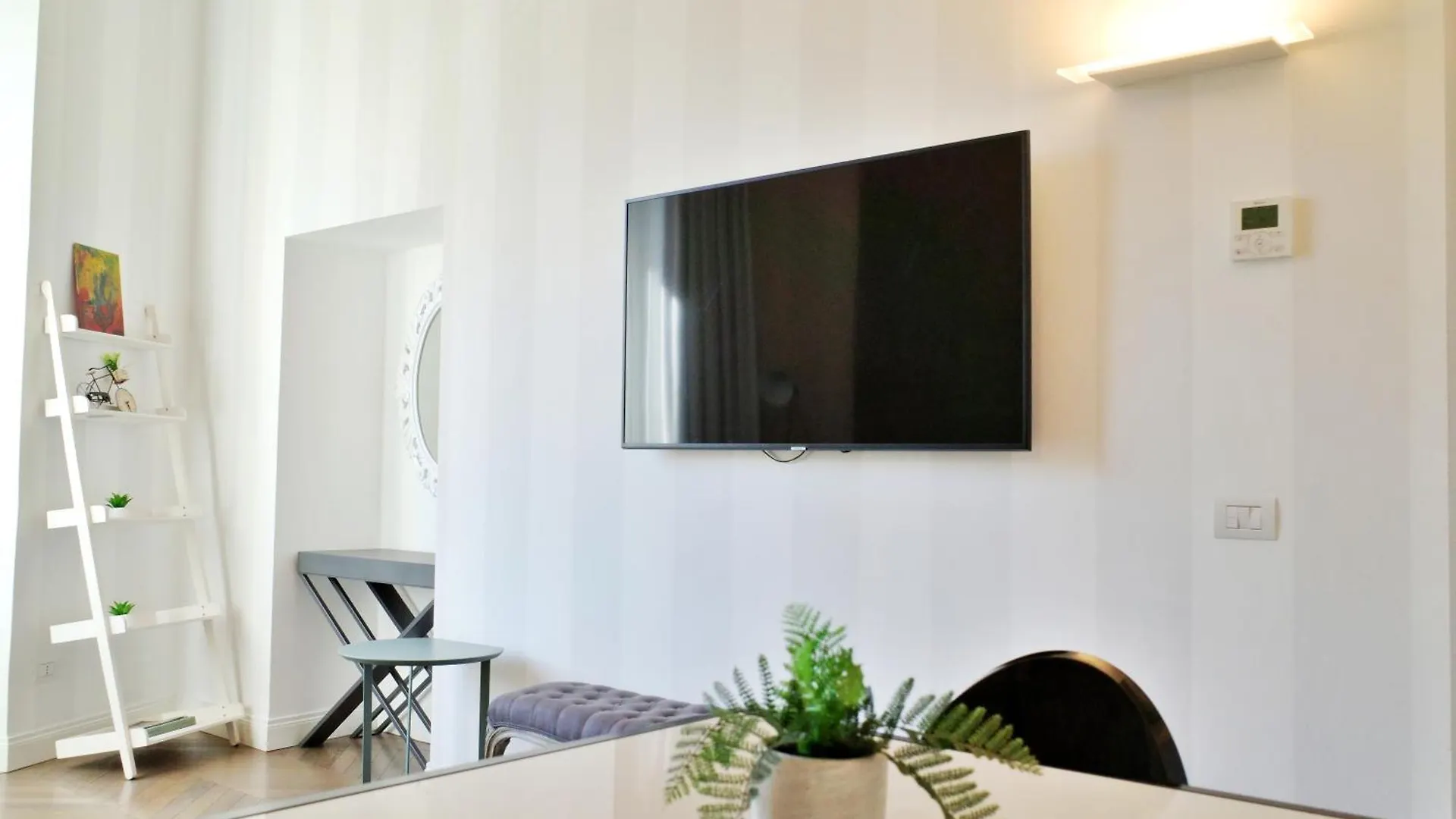 Porta Nuova Suites Μιλάνο 0*,  Ιταλία