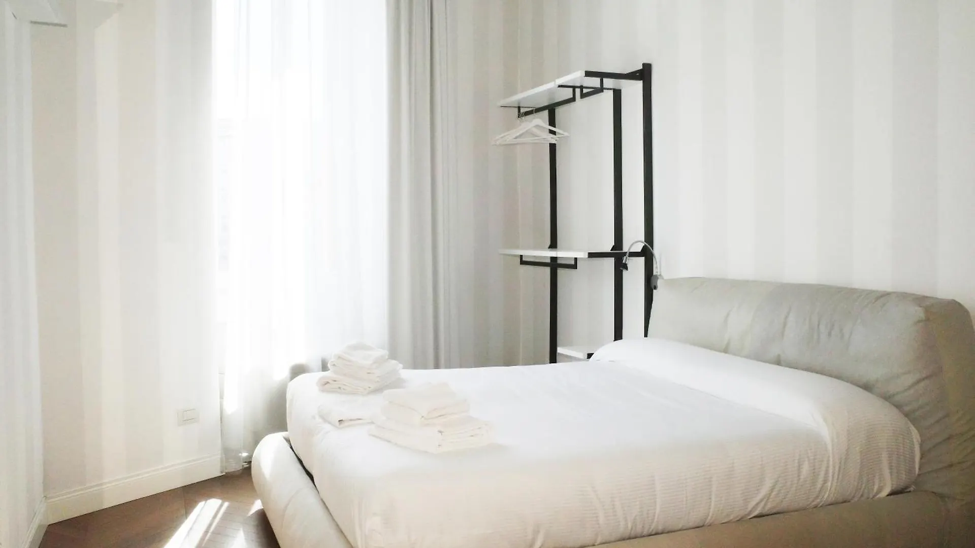 Porta Nuova Suites 米兰 0*,